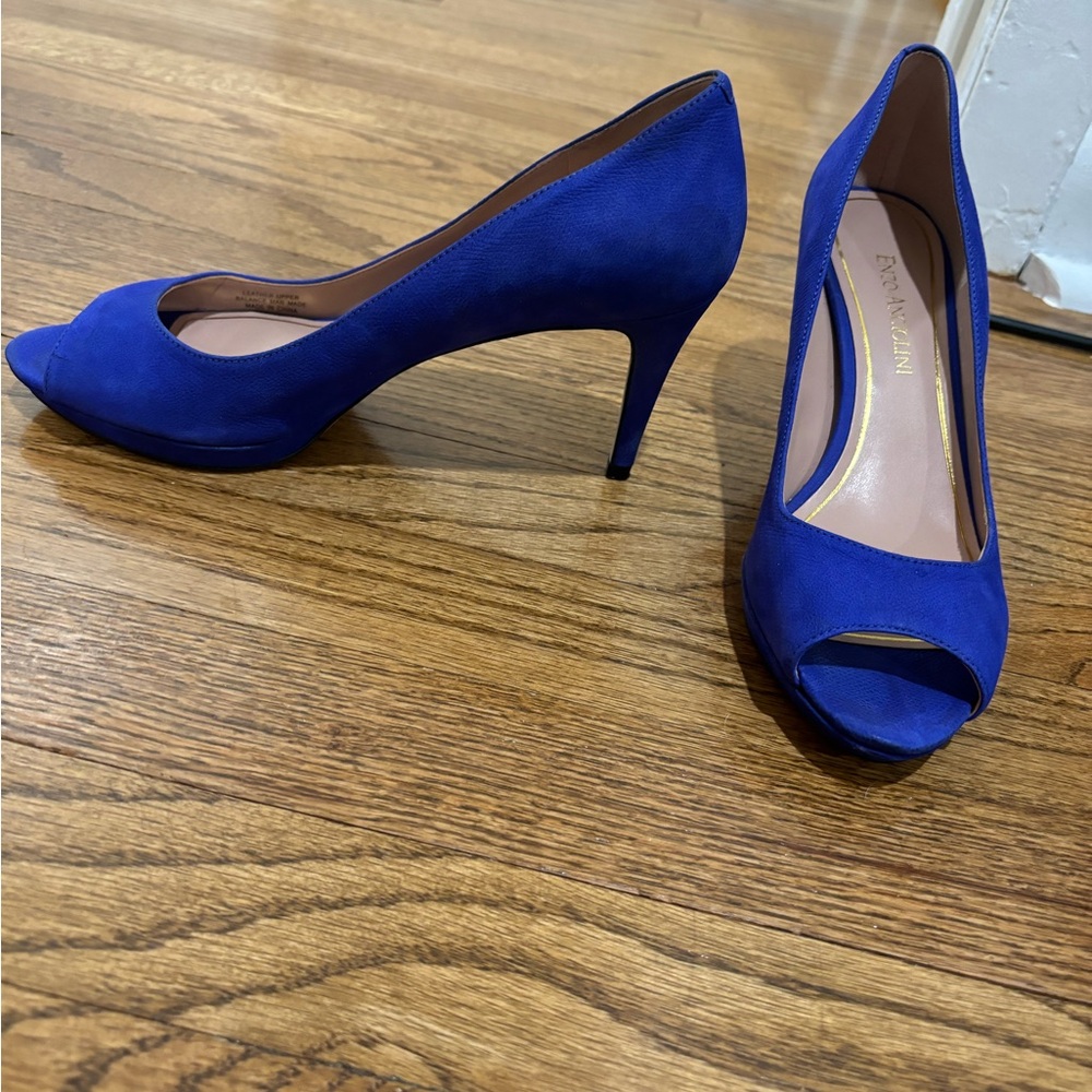 Enzo Angiolini cobalt blue peep toe heels